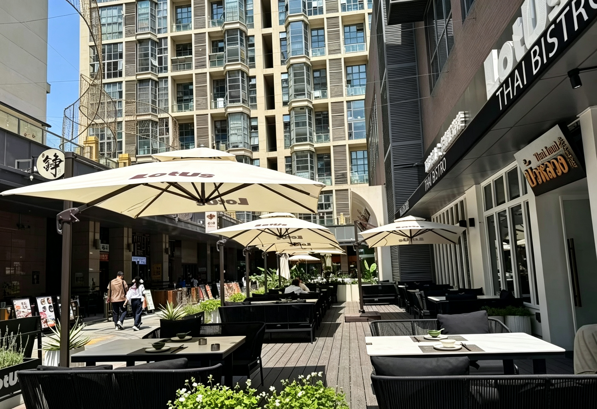 Commercial outdoor umbrellas for restaurants and cafes